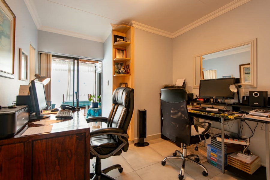 3 Bedroom Property for Sale in Reebok Western Cape